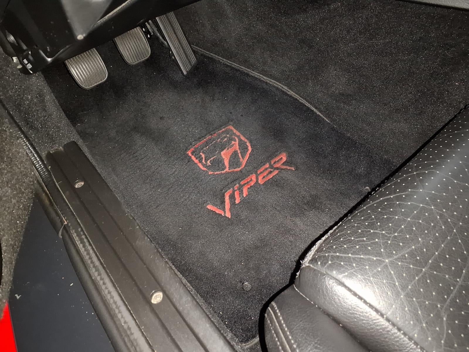 1997 Dodge Viper GTS