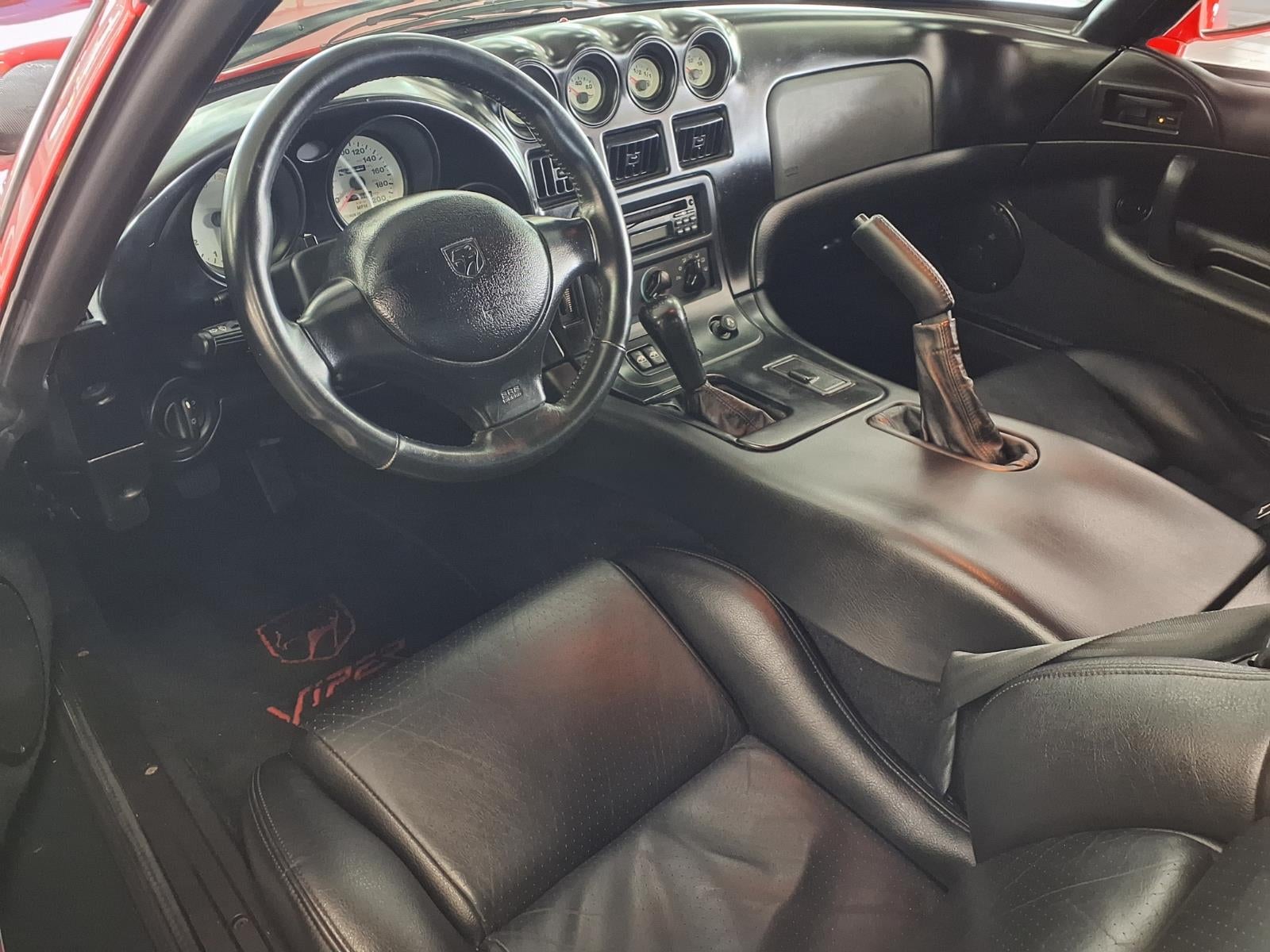 1997 Dodge Viper GTS