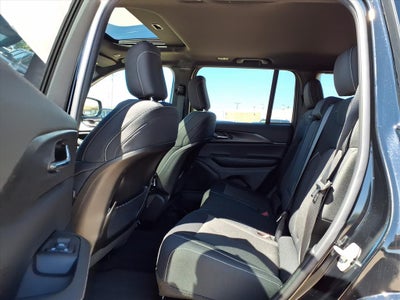 2025 Jeep Grand Cherokee Laredo X