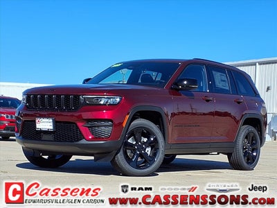 2025 Jeep Grand Cherokee Laredo