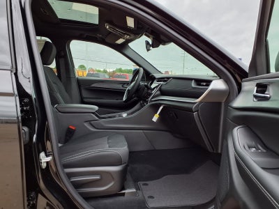 2026 Jeep Grand Cherokee Laredo X