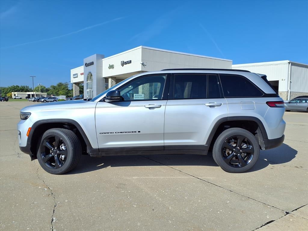 2024 Jeep Grand Cherokee Altitude