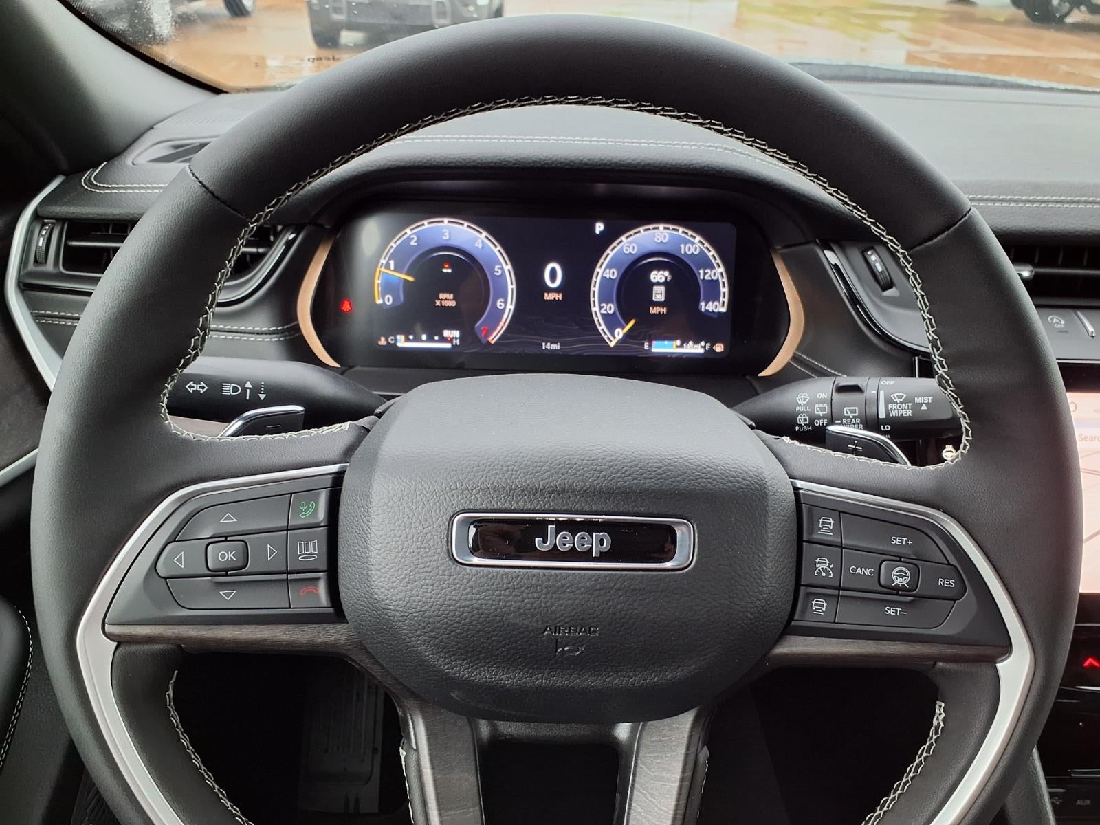 2026 Jeep Grand Cherokee Laredo Altitude