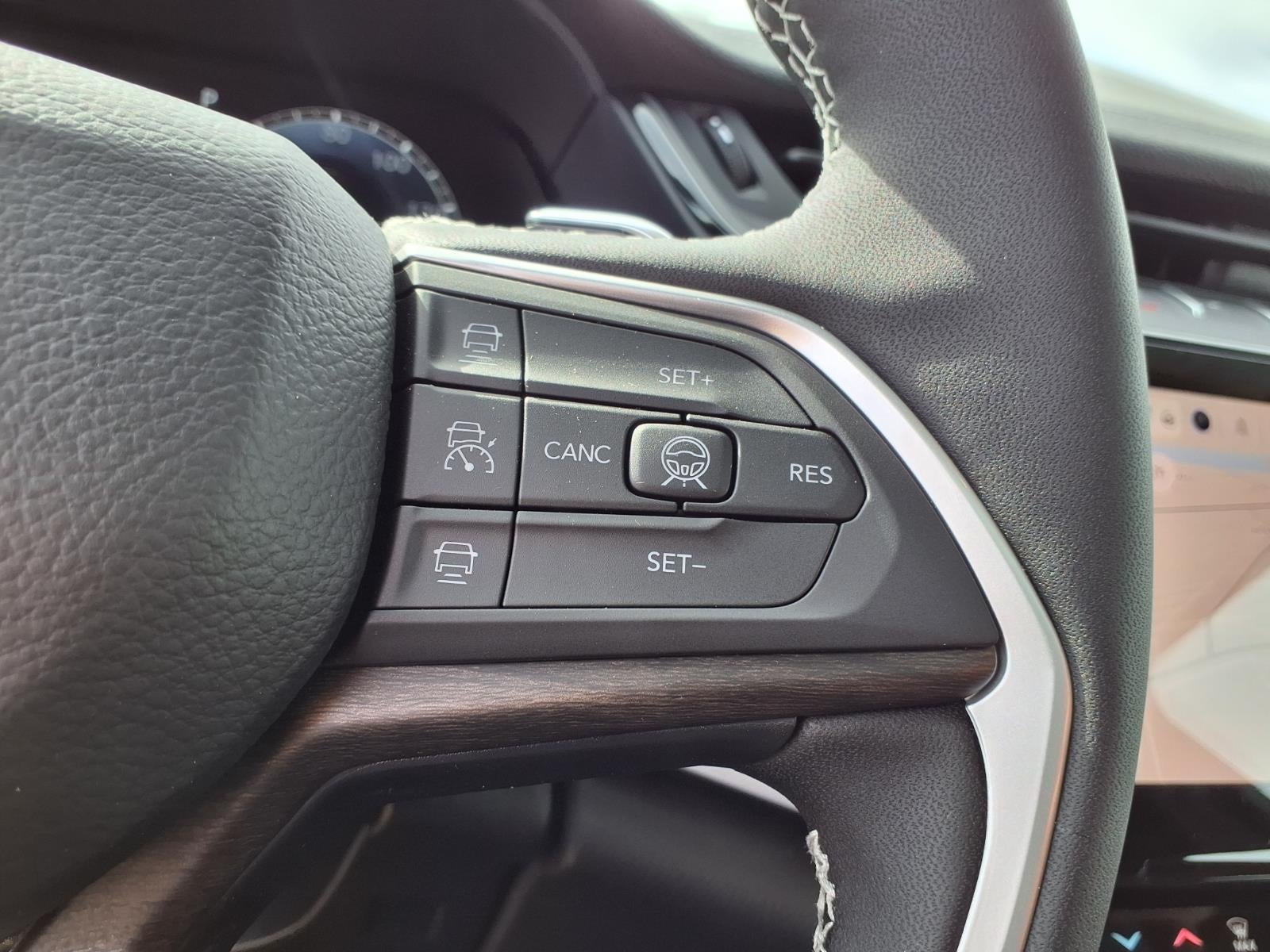 2026 Jeep Grand Cherokee Laredo