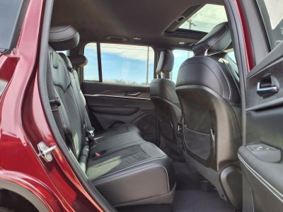 2026 Jeep Grand Cherokee Laredo