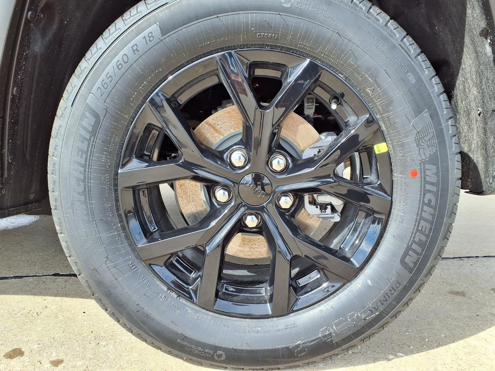 2026 Jeep Grand Cherokee Laredo