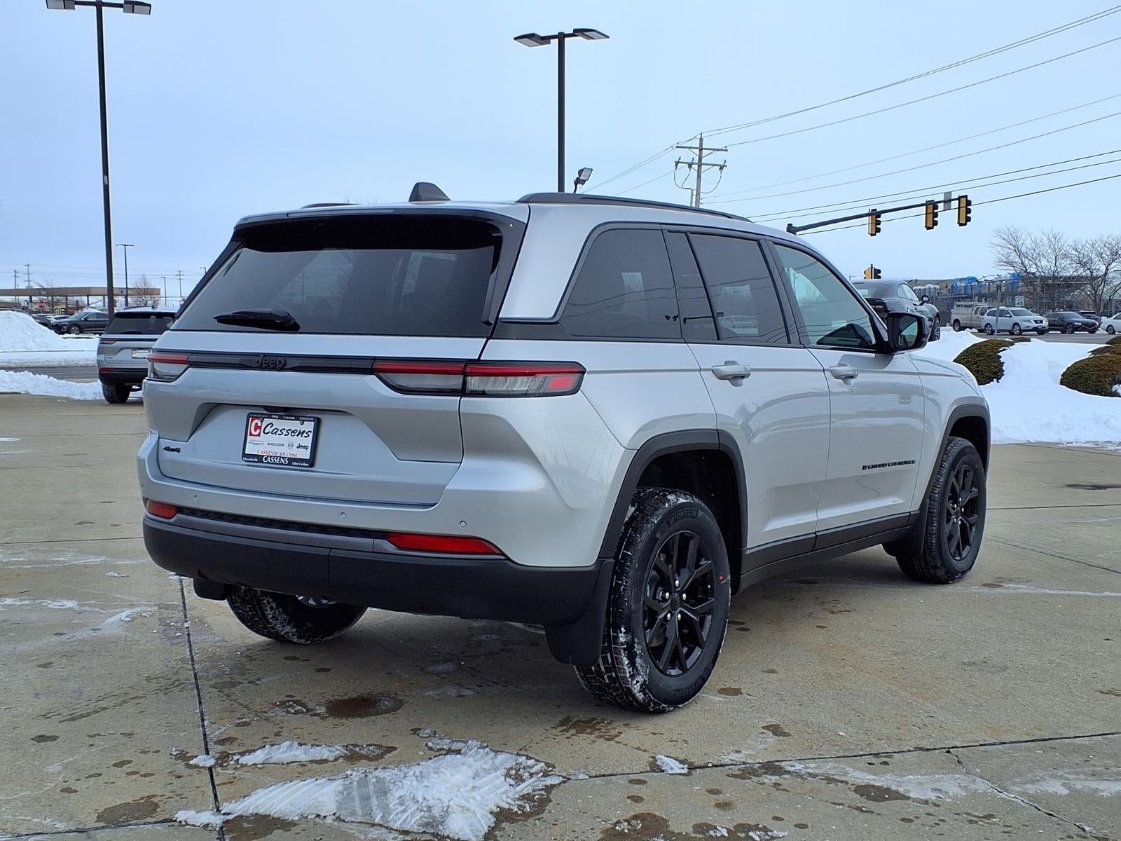 2026 Jeep Grand Cherokee Laredo