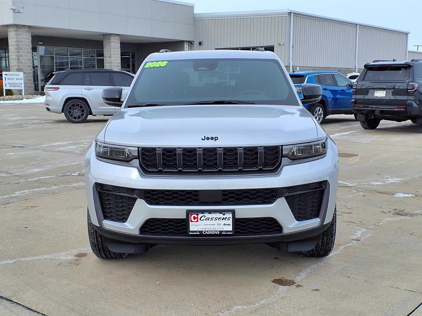 2026 Jeep Grand Cherokee Laredo