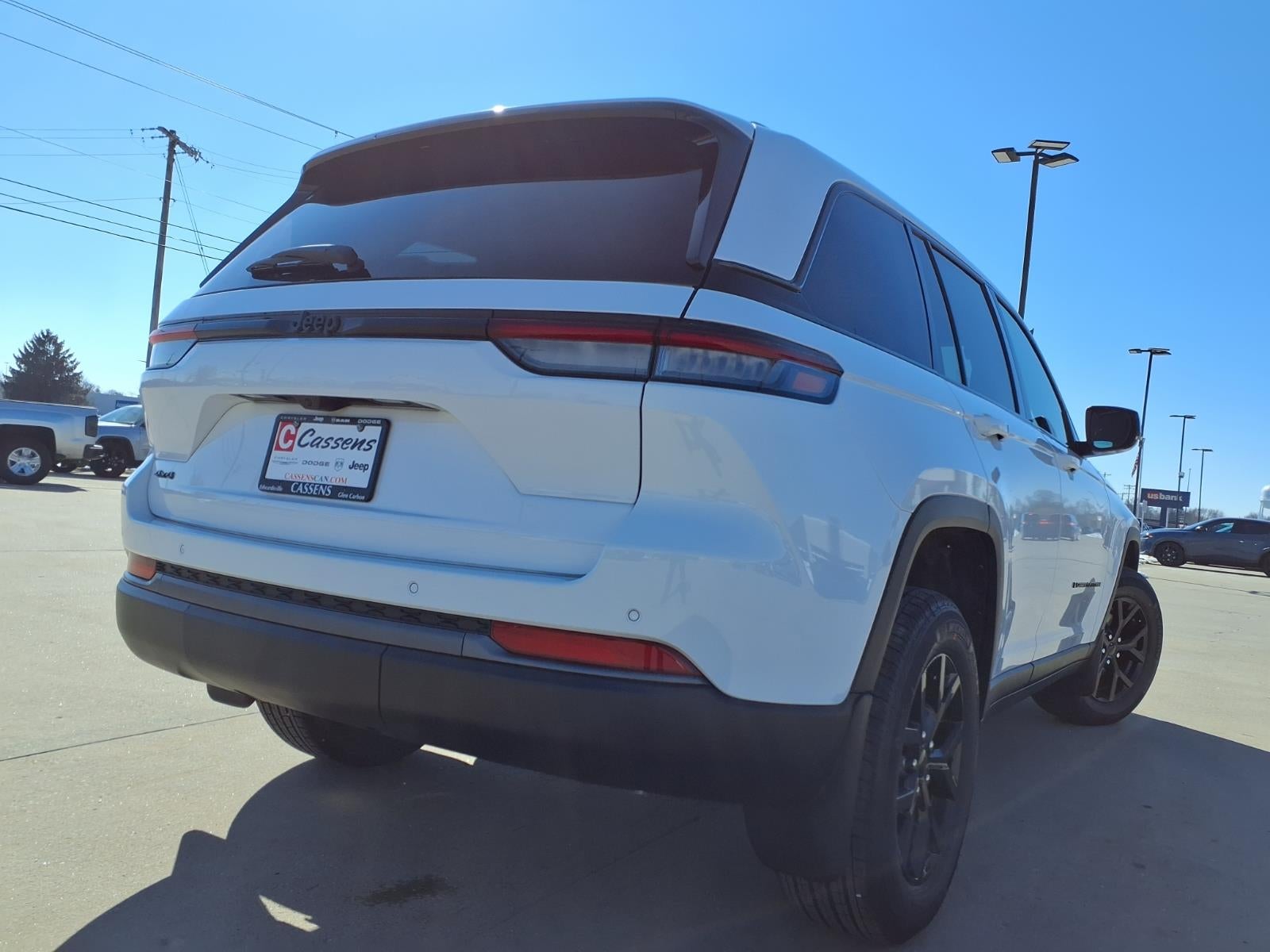 2026 Jeep Grand Cherokee Laredo