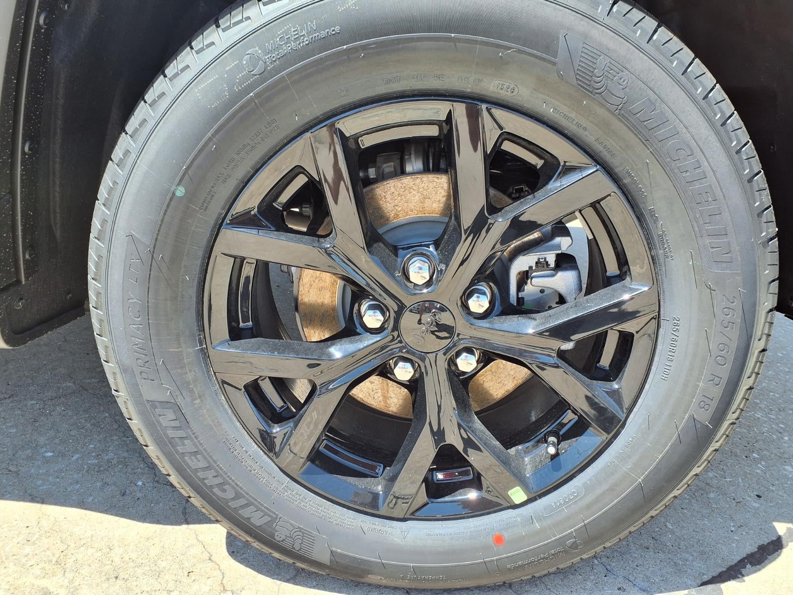2026 Jeep Grand Cherokee Laredo Altitude