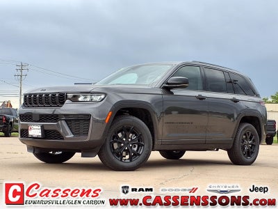 2026 Jeep Grand Cherokee Laredo Altitude