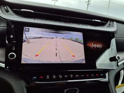 2026 Jeep Grand Cherokee Laredo Altitude
