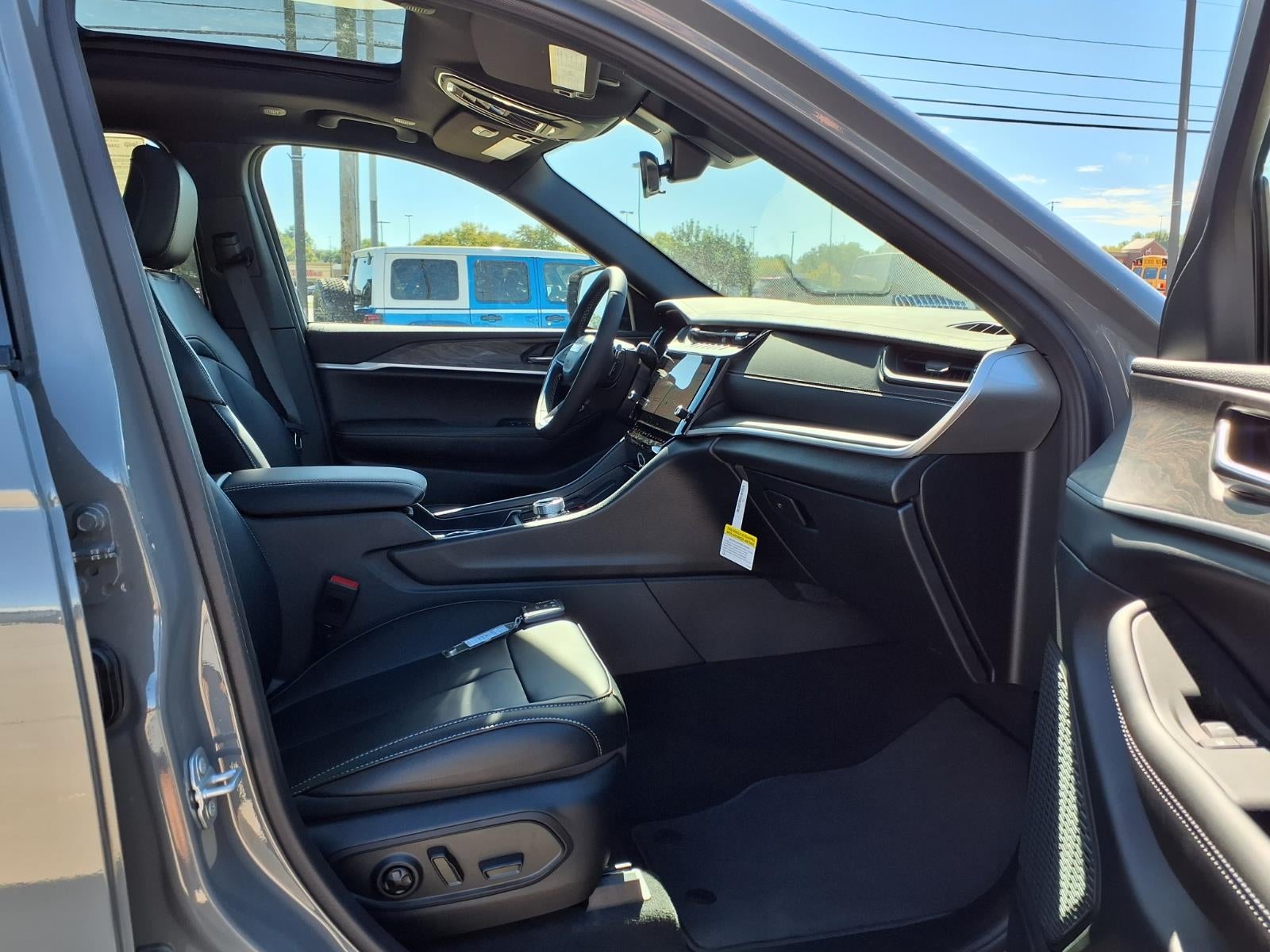2027 Jeep Grand Cherokee Limited