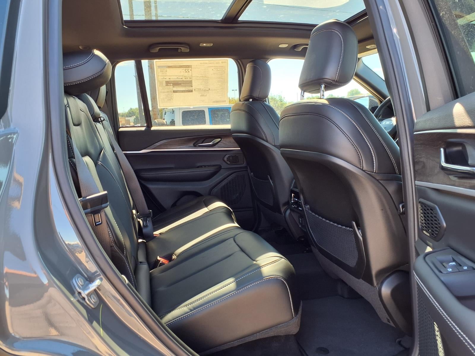2027 Jeep Grand Cherokee Limited
