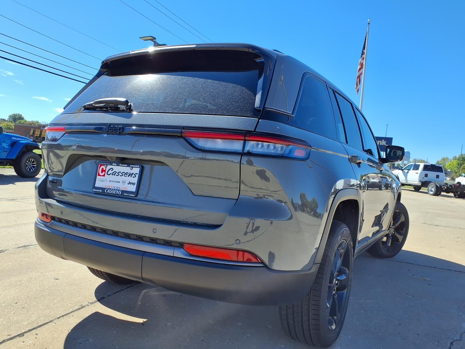 2027 Jeep Grand Cherokee Limited