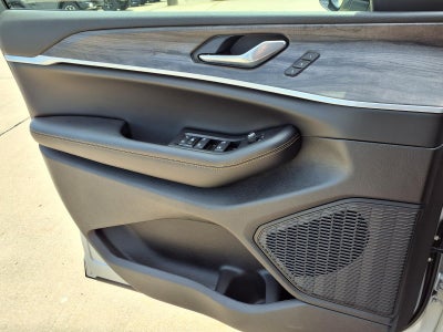 2026 Jeep Grand Cherokee 85th Anniversary Edition