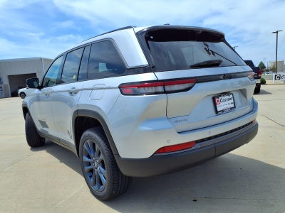 2026 Jeep Grand Cherokee 85th Anniversary Edition