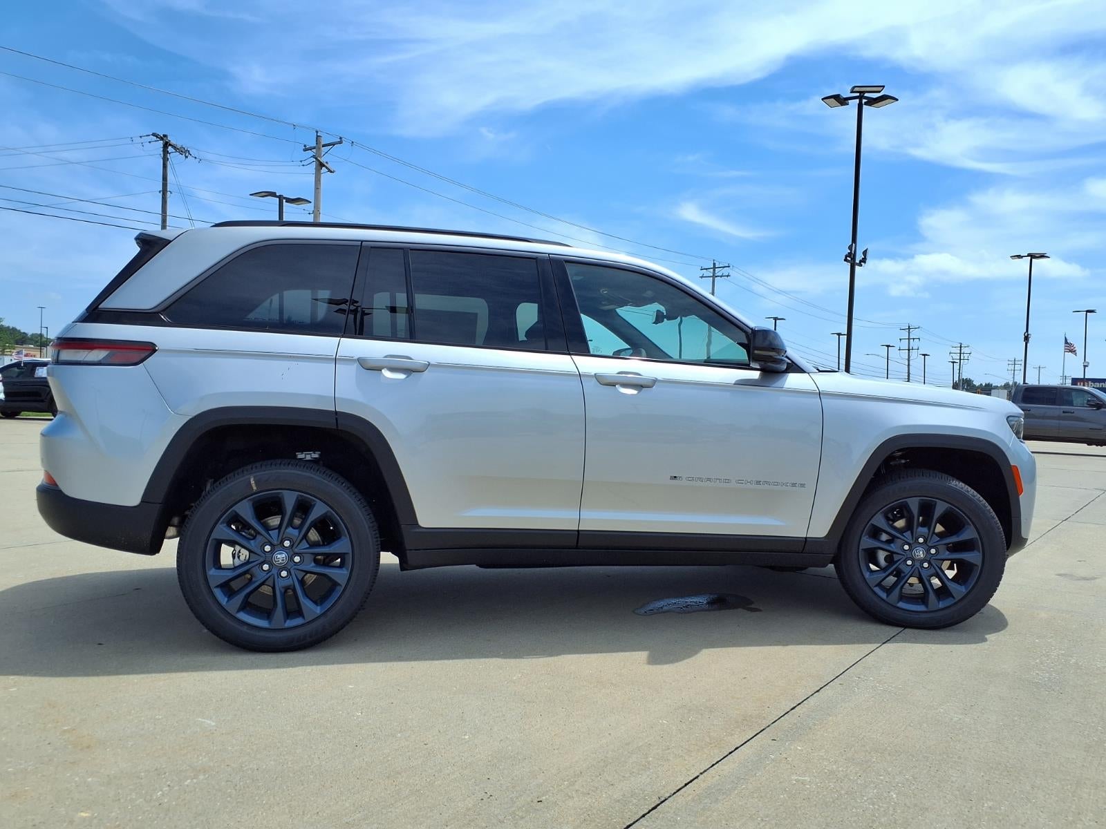 2026 Jeep Grand Cherokee 85th Anniversary Edition