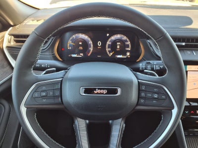 2027 Jeep Grand Cherokee Limited Reserve