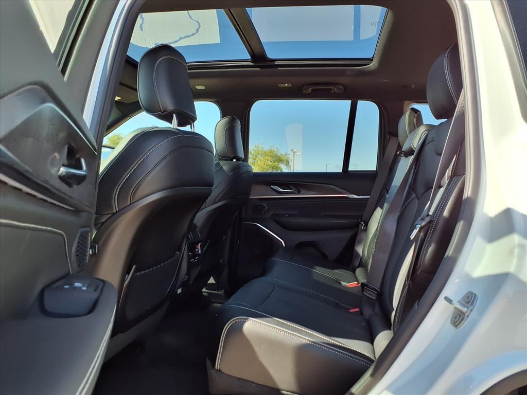 2025 Jeep Grand Cherokee Overland