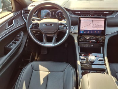 2025 Jeep Grand Cherokee Overland