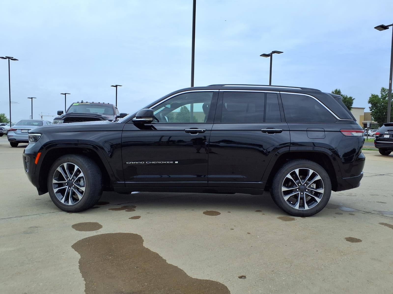 2023 Jeep Grand Cherokee Overland