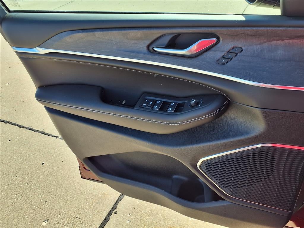 2025 Jeep Grand Cherokee Overland