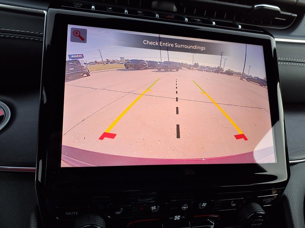 2025 Jeep Grand Cherokee Overland