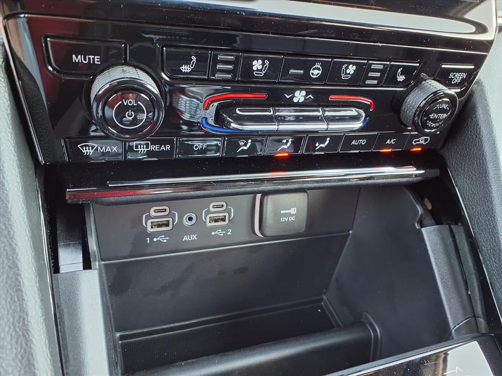 2025 Jeep Grand Cherokee Overland