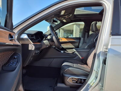 2025 Jeep Grand Cherokee Summit Reserve