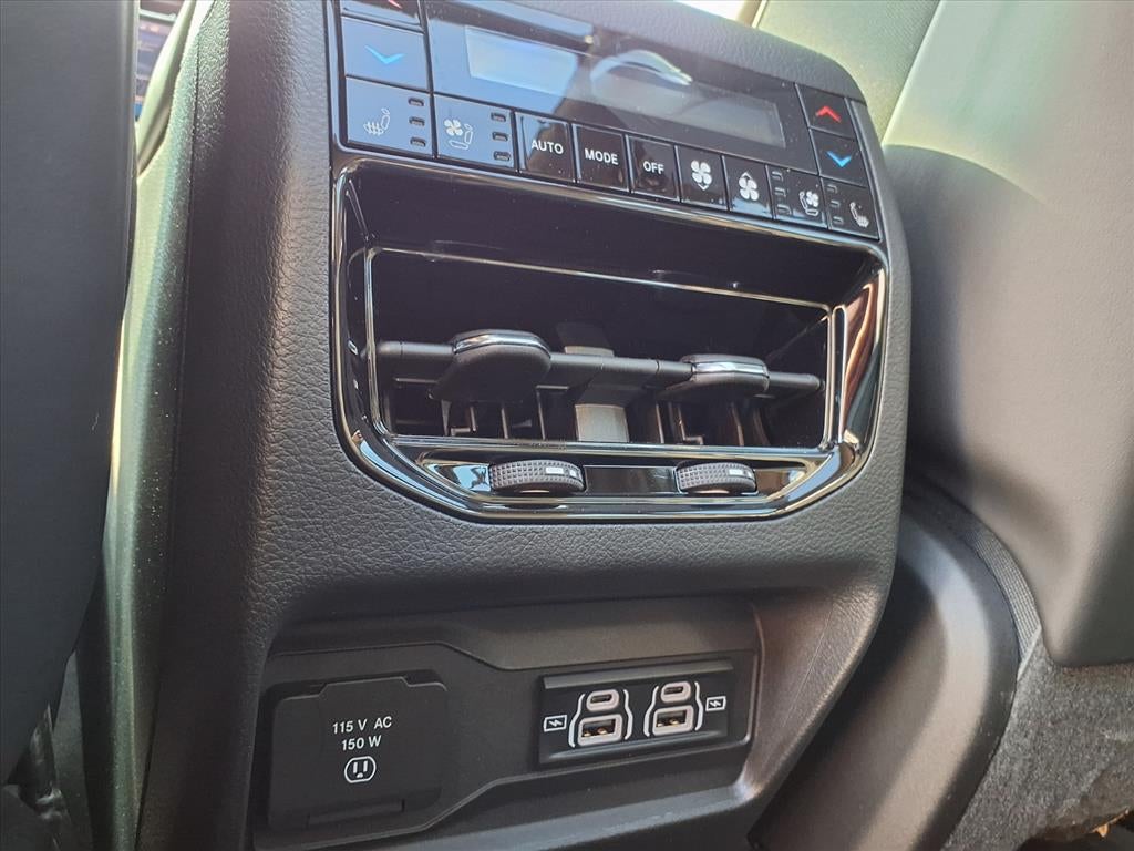 2025 Jeep Grand Cherokee Summit Reserve