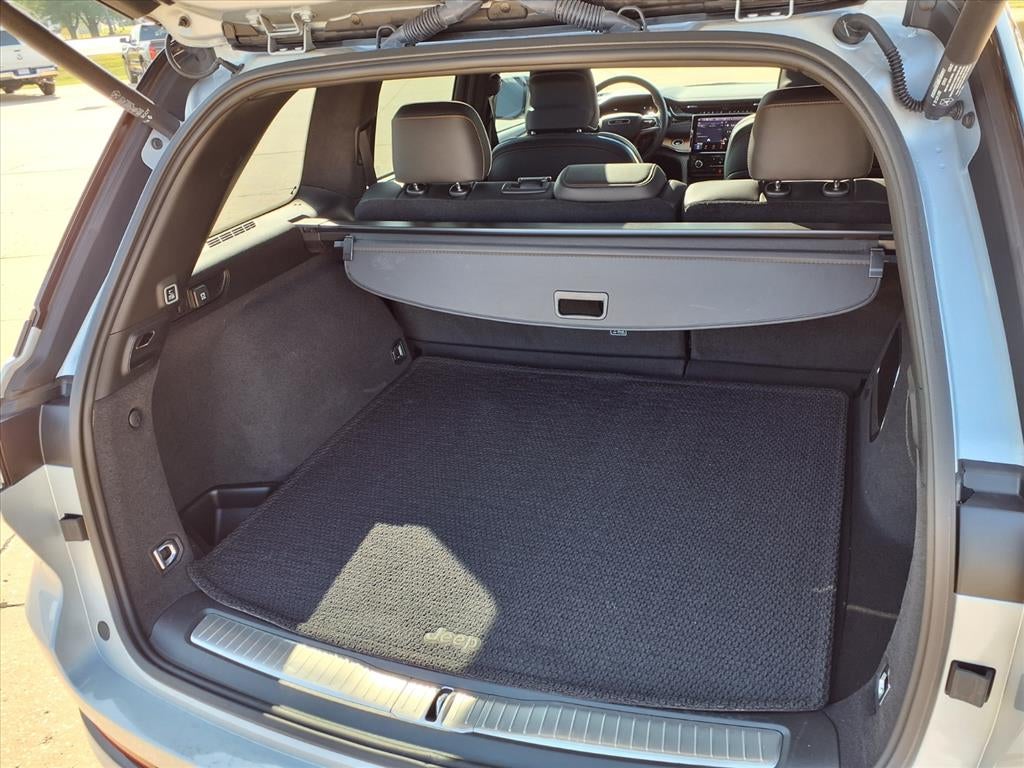 2025 Jeep Grand Cherokee Summit Reserve