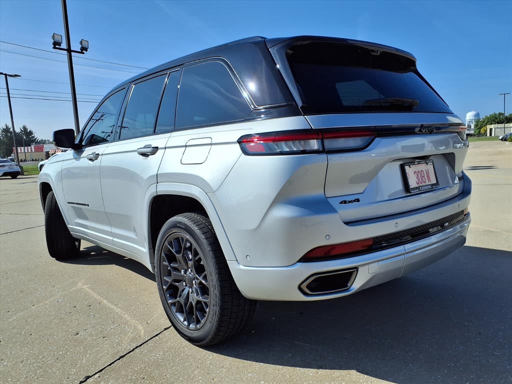2025 Jeep Grand Cherokee Summit Reserve