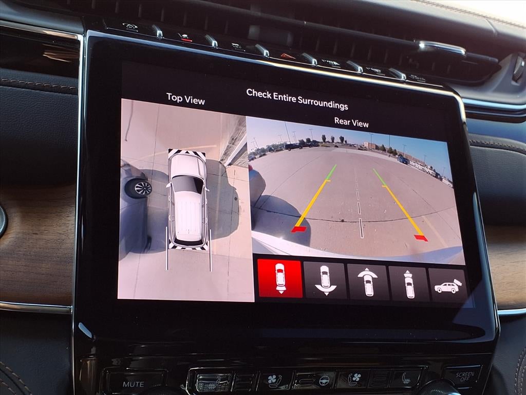 2025 Jeep Grand Cherokee Summit Reserve