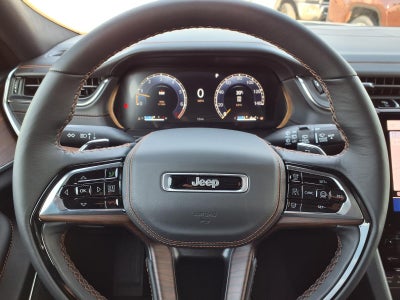 2025 Jeep Grand Cherokee Summit