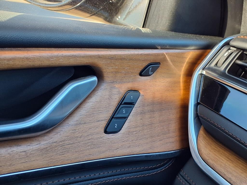 2025 Jeep Grand Cherokee Summit Reserve