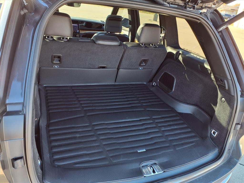 2025 Jeep Grand Cherokee Summit Reserve