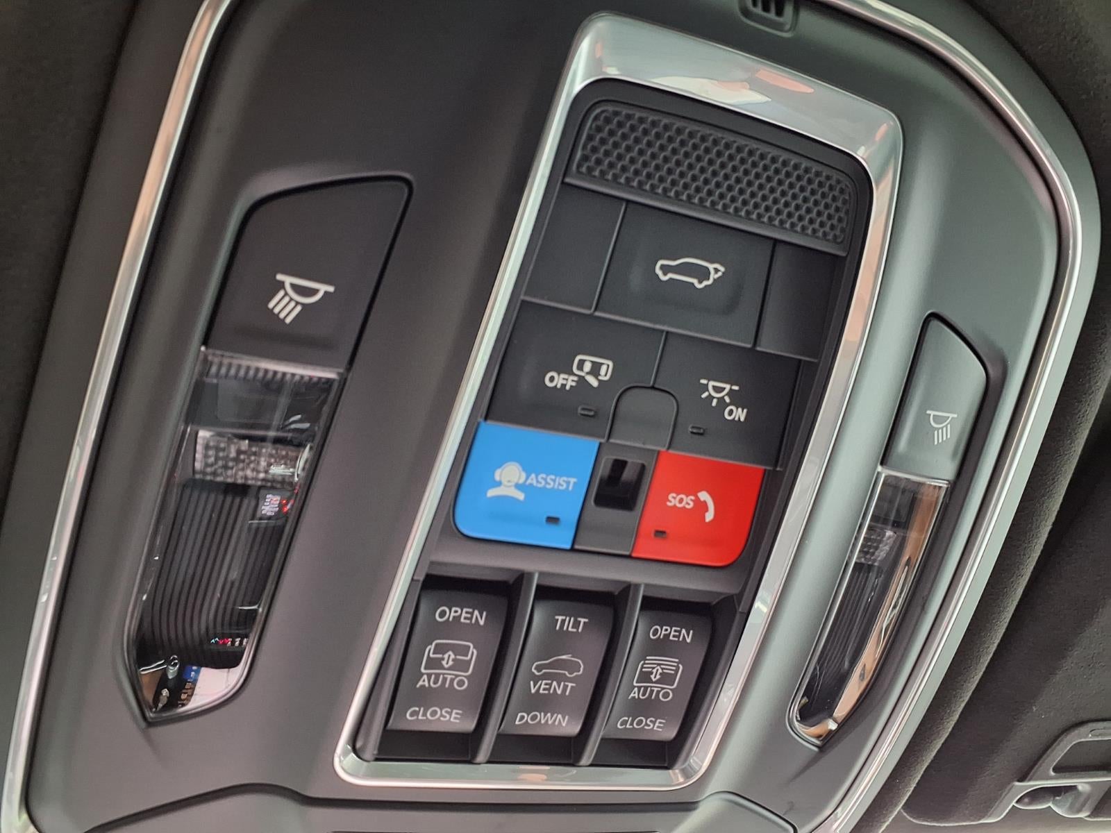 2026 Jeep Grand Cherokee Summit