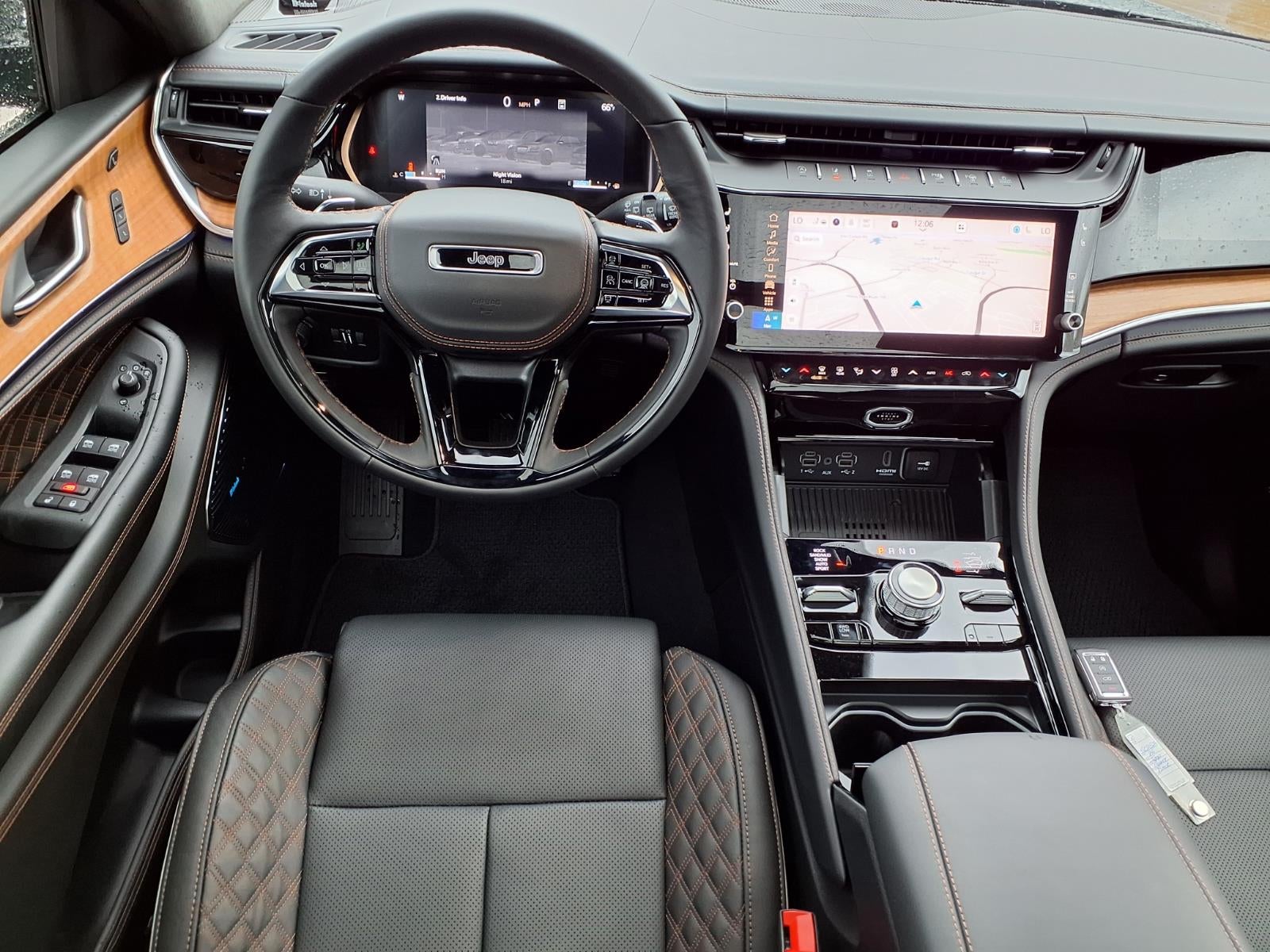 2026 Jeep Grand Cherokee Summit