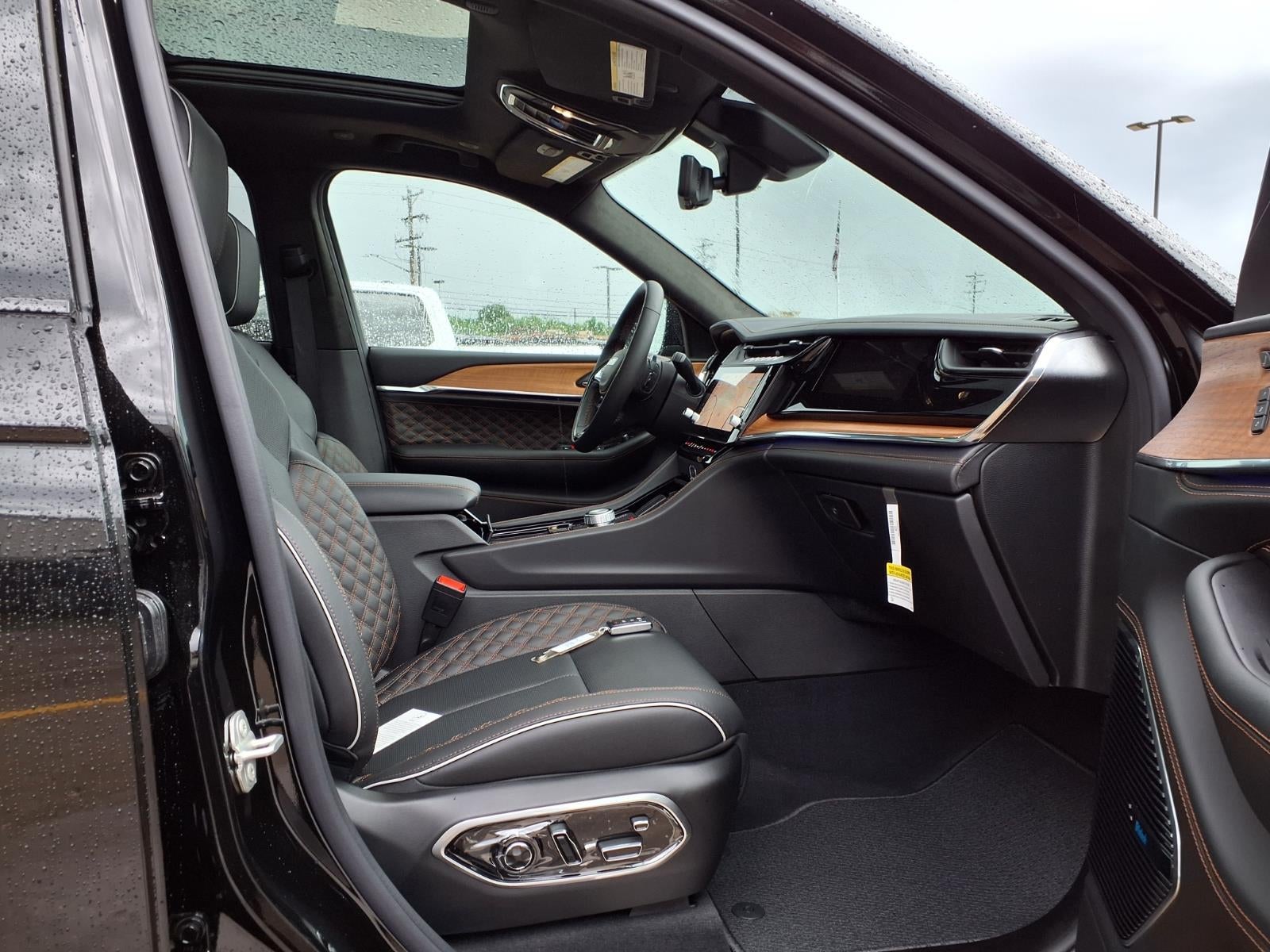 2026 Jeep Grand Cherokee Summit