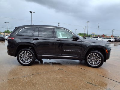2026 Jeep Grand Cherokee Summit