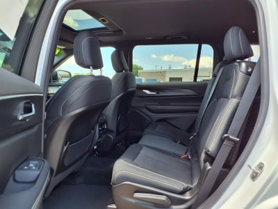 2026 Jeep Grand Cherokee L Laredo