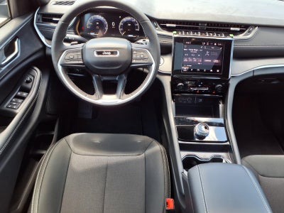 2026 Jeep Grand Cherokee L Laredo