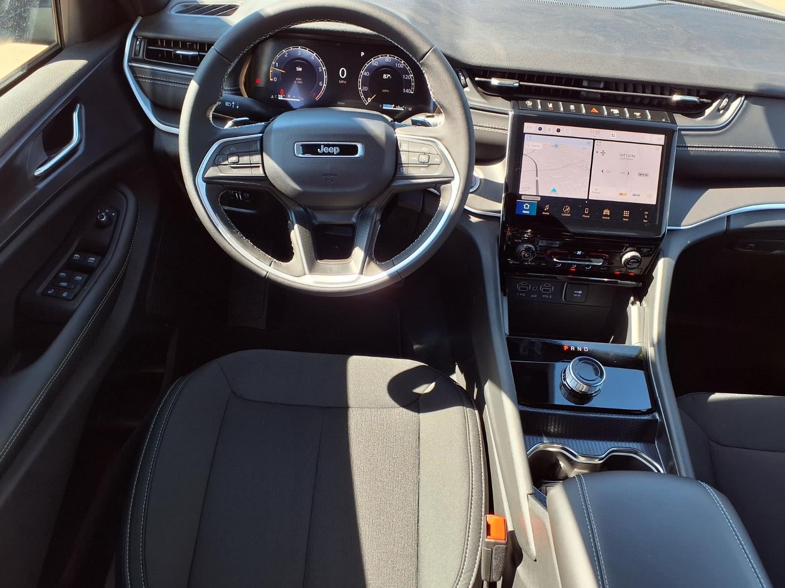 2027 Jeep Grand Cherokee L Laredo