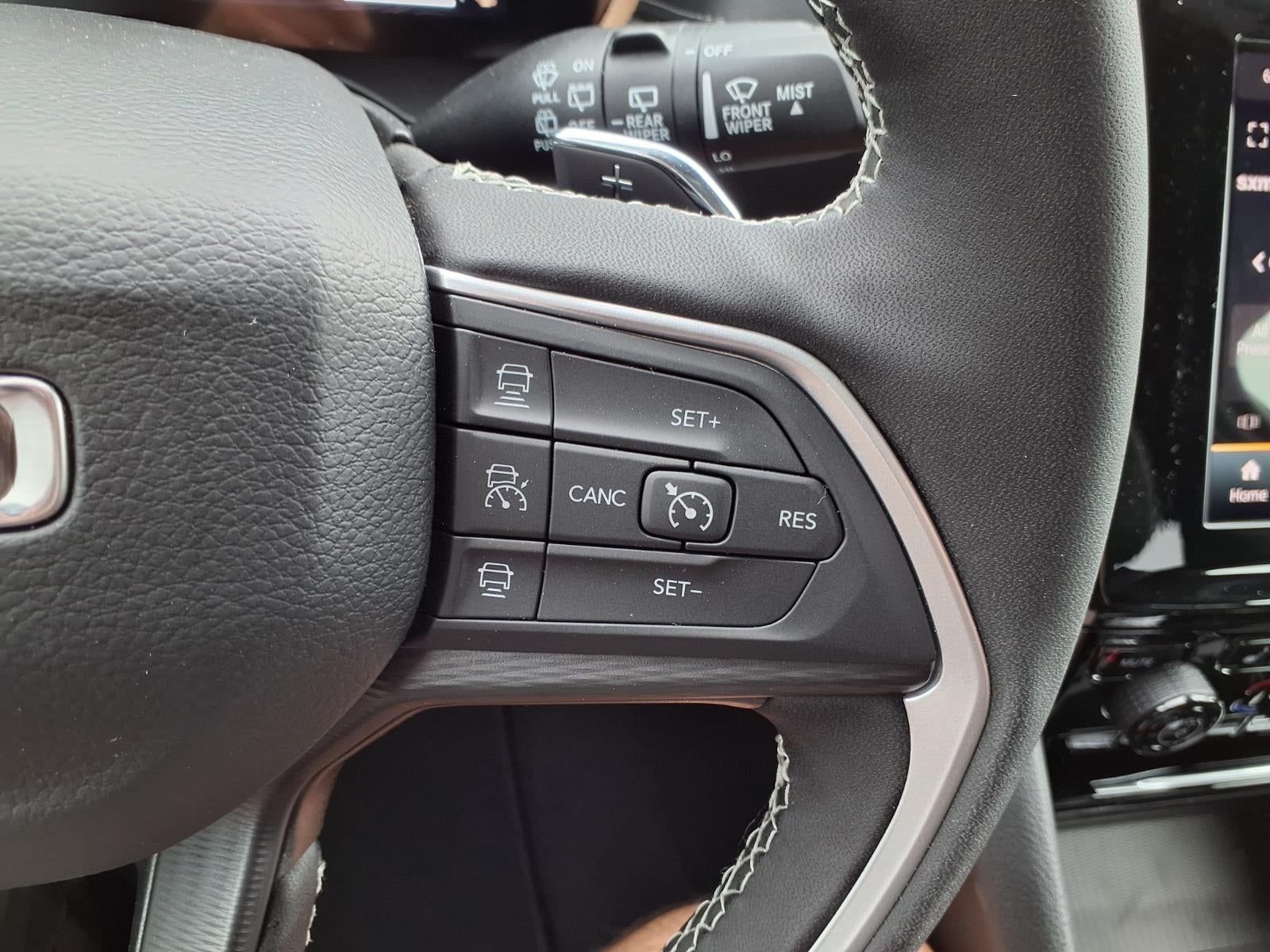 2026 Jeep Grand Cherokee L Laredo