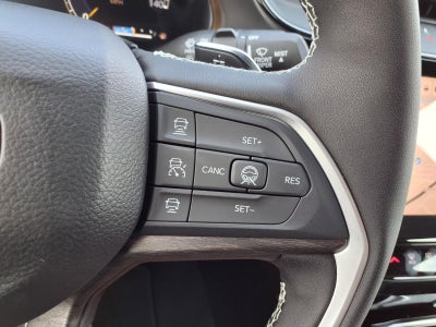 2026 Jeep Grand Cherokee L Laredo