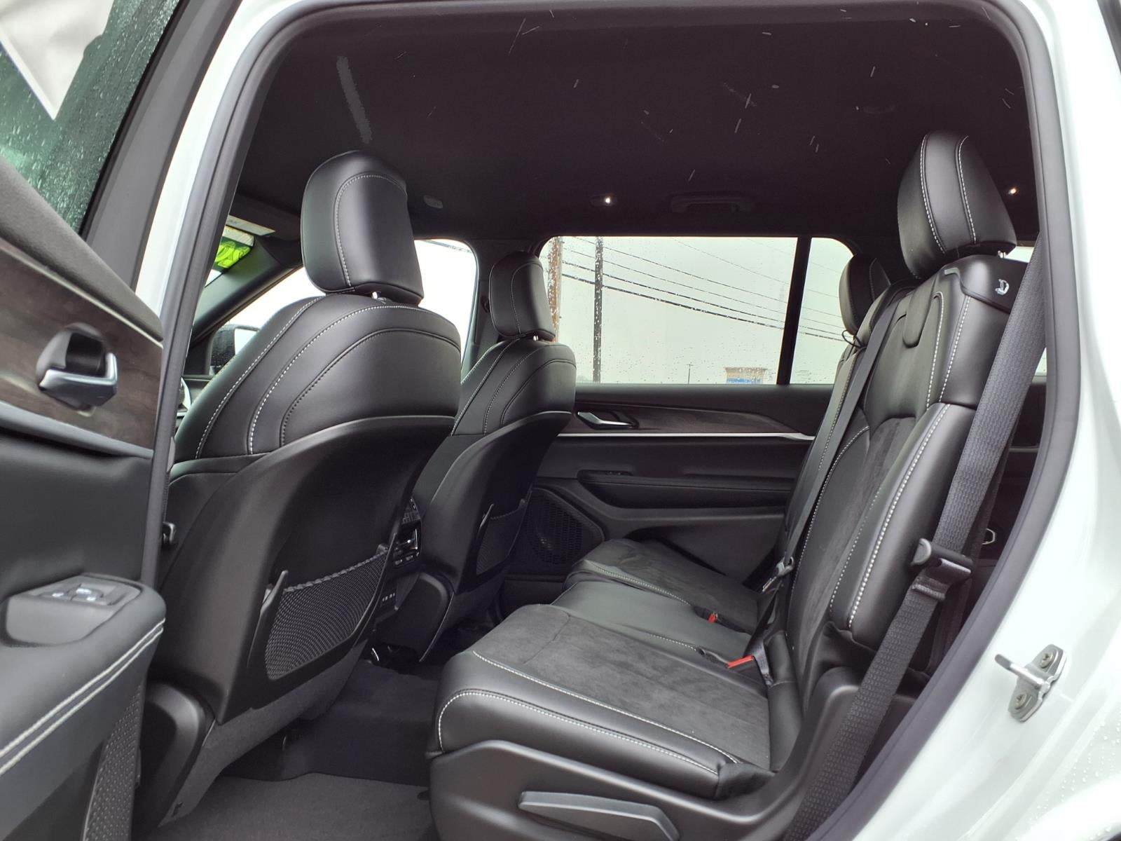 2026 Jeep Grand Cherokee L Laredo