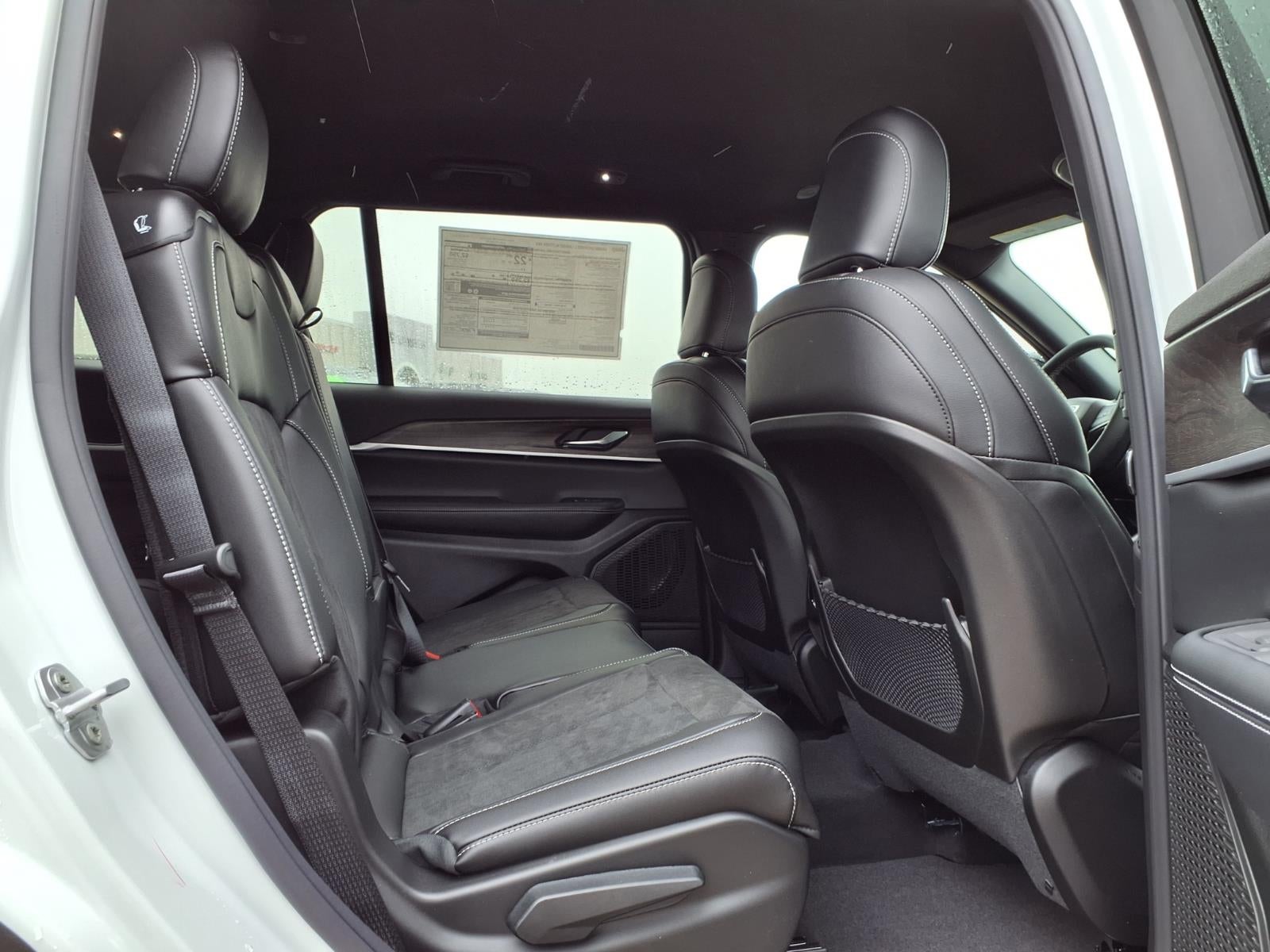 2026 Jeep Grand Cherokee L Laredo