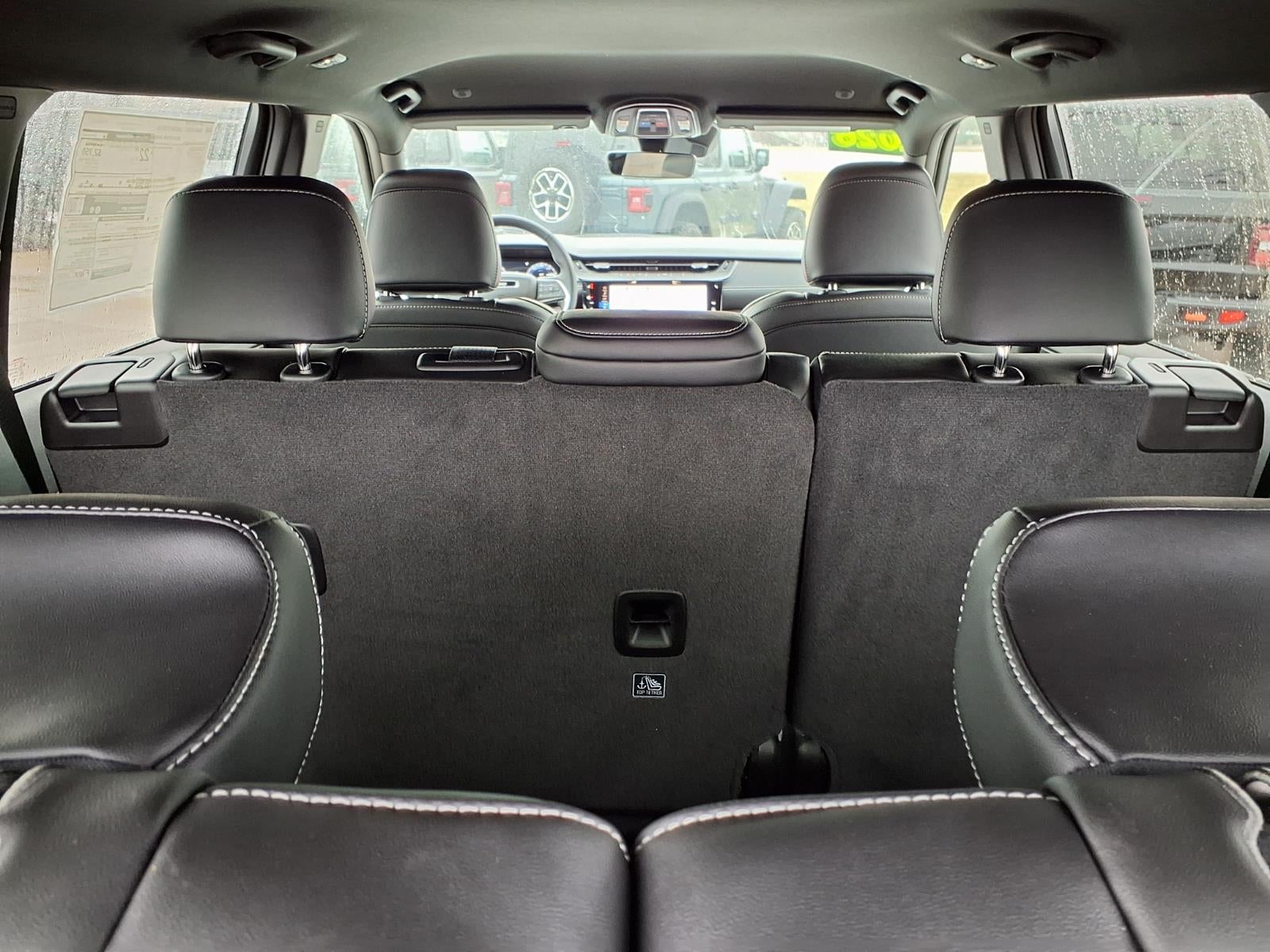 2026 Jeep Grand Cherokee L Laredo