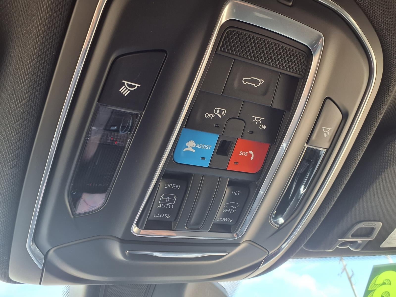 2026 Jeep Grand Cherokee L Laredo